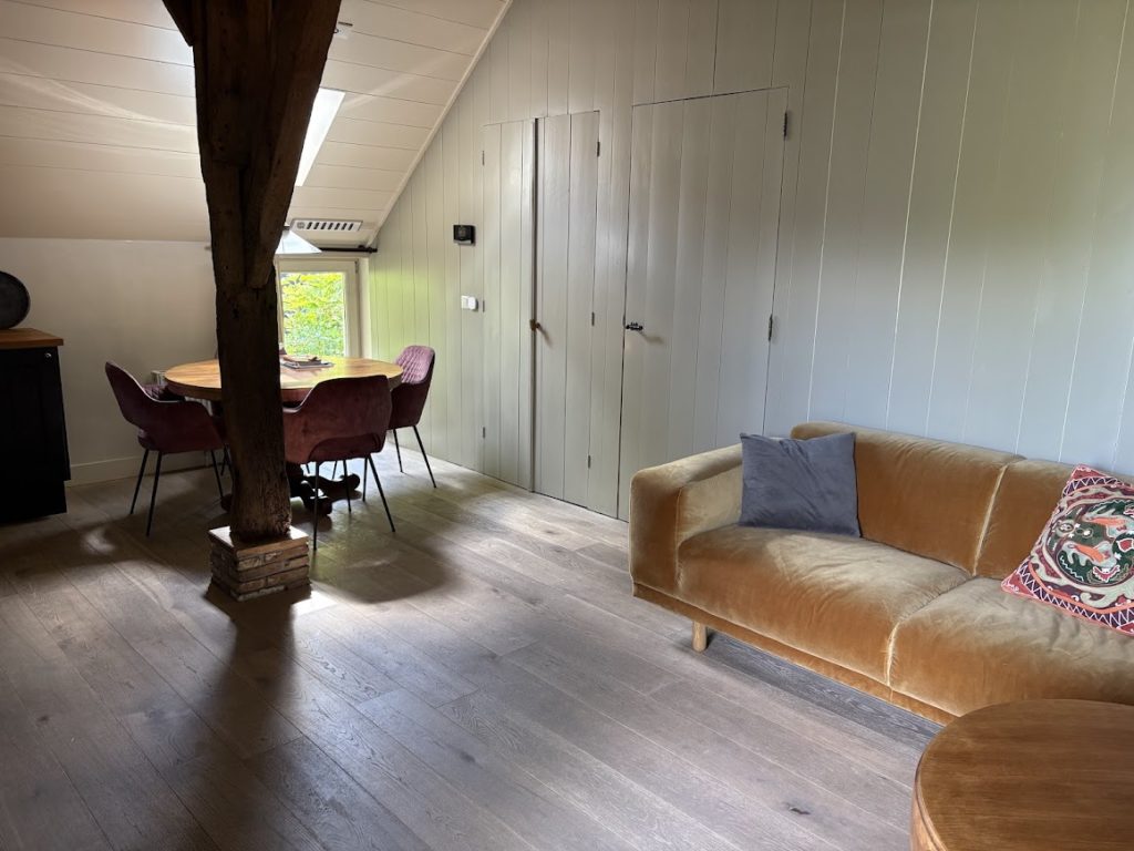 lodge 2 woonkamer